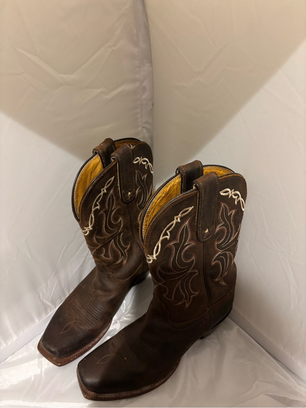 Women Tony Lama boots. Size 7.5B